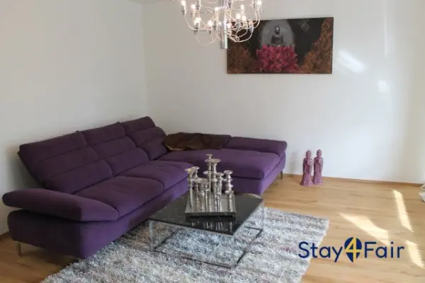 living room in 2 room apartment Hannover Döhren