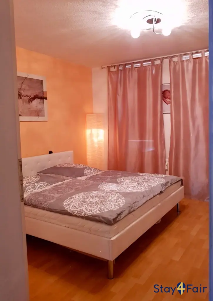 bedroom apartment near Hannover Messe