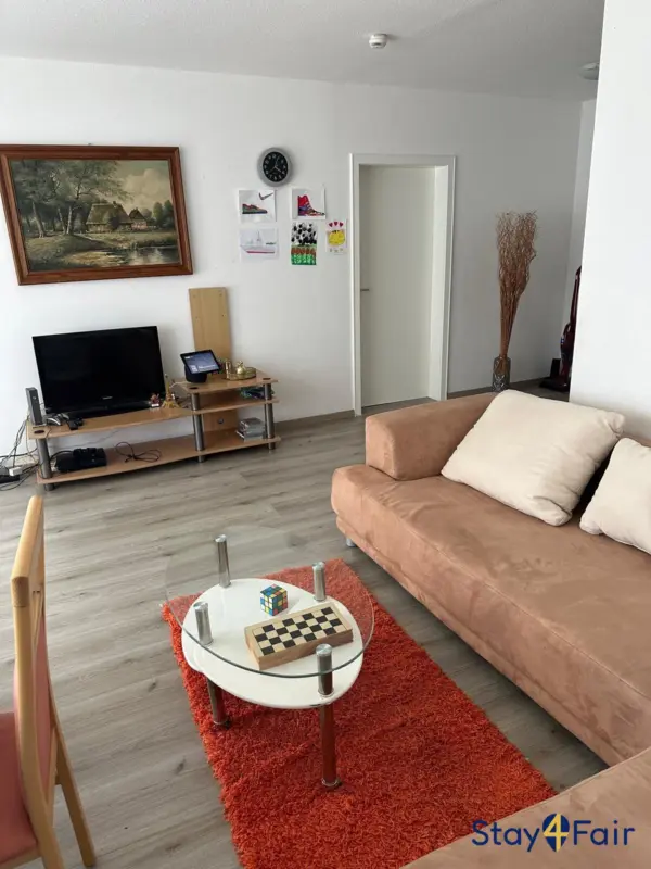 living room in affordable apartment near Hannover Messe Süd