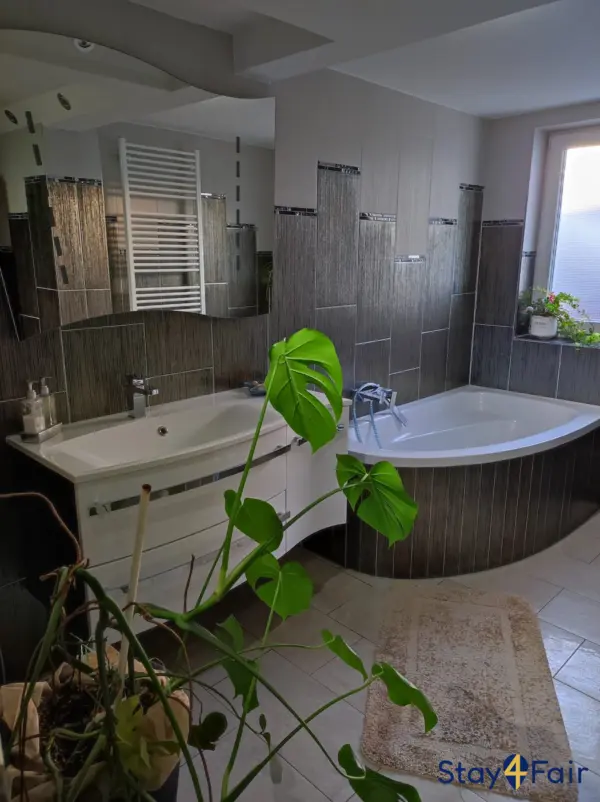 two storey private house for five guests near Hannover fairground
