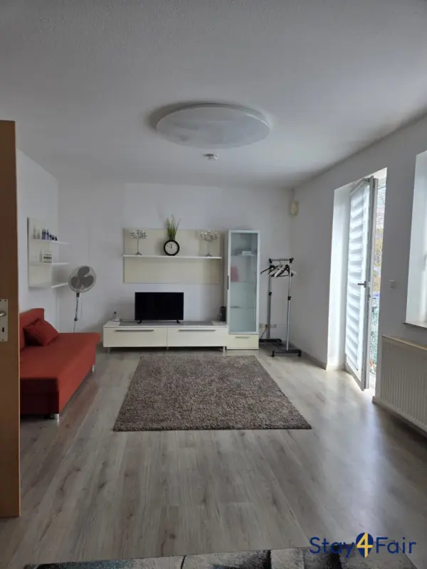 apartment with double bed and sofa bed near Hannover fairground