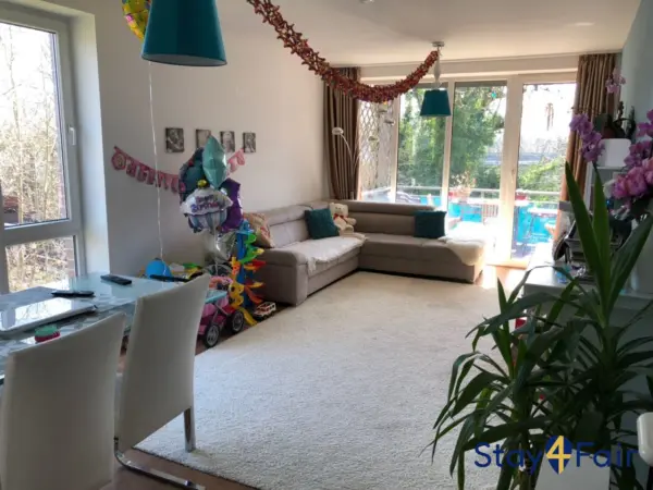 living room in 2 room apartment near Hannover Messe West