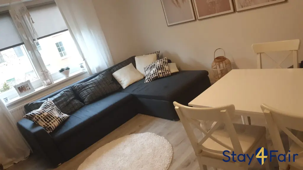 living room in 3 room apartment near Hannover Messe Nord