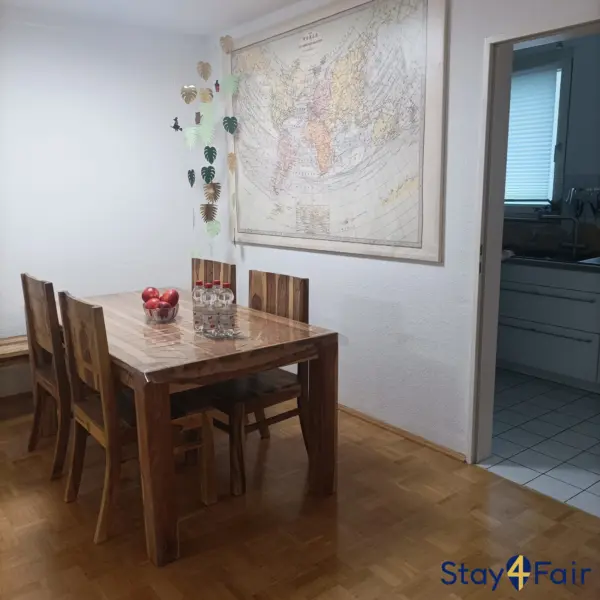 apartment near tram shops and restaurants Hannover exhibition center