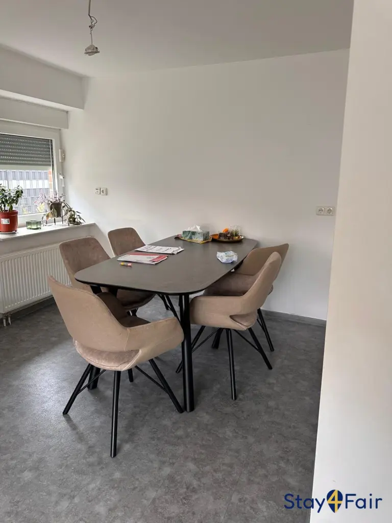 small private house for groups near Hannover exhibition center