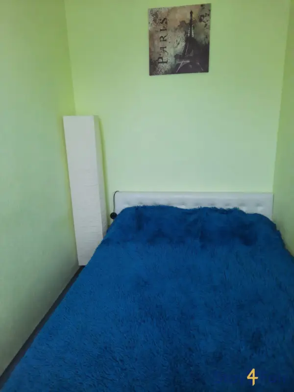 compact living area in apartment near Hannover fairground