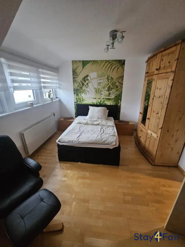 apartment near tram stop and shopping center close to Hannover Messe